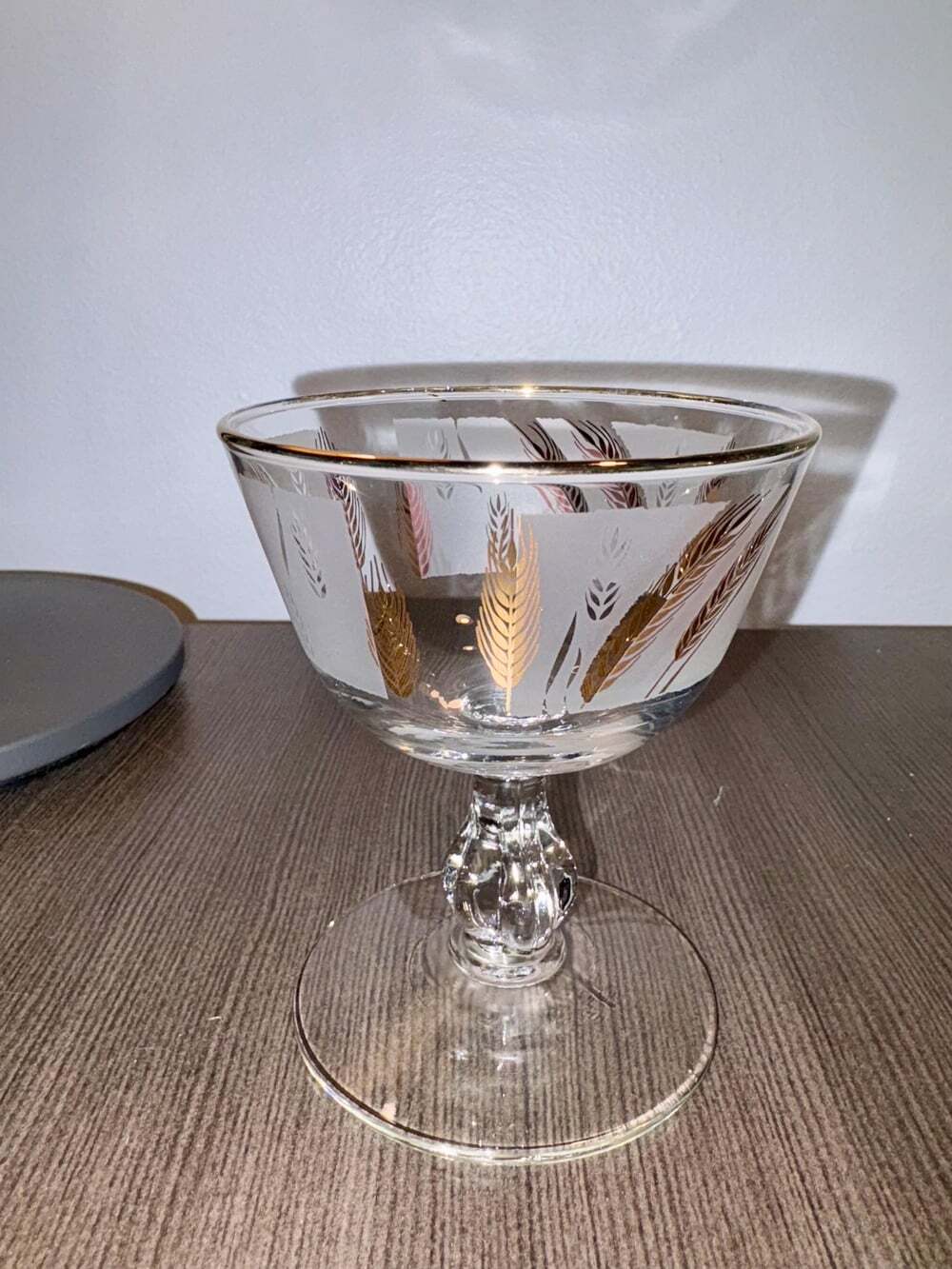 Vintage Libbey Mid-Century Modern Wheat-Etched Champagne Coupes – Set of 4